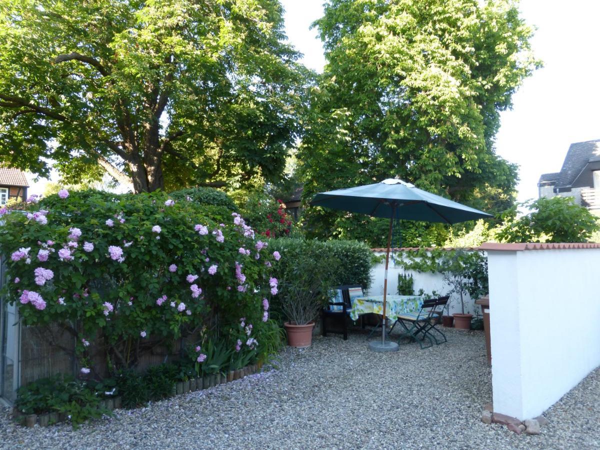 Suite „Friesland“ - Wunderschoenes Apartment In Fachwerkhaus Hannover Exteriör bild