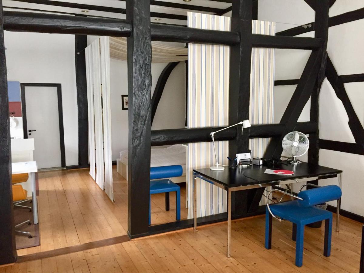 Suite „Friesland“ - Wunderschoenes Apartment In Fachwerkhaus Hannover Exteriör bild